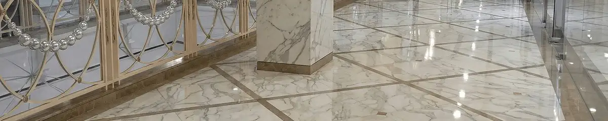 Beautiful marble floor professionally installed in Aurora, IL